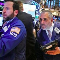 Debilidad del US dólar después de Nonfarm Payrolls - euro, yen, acercan mayores resistencias